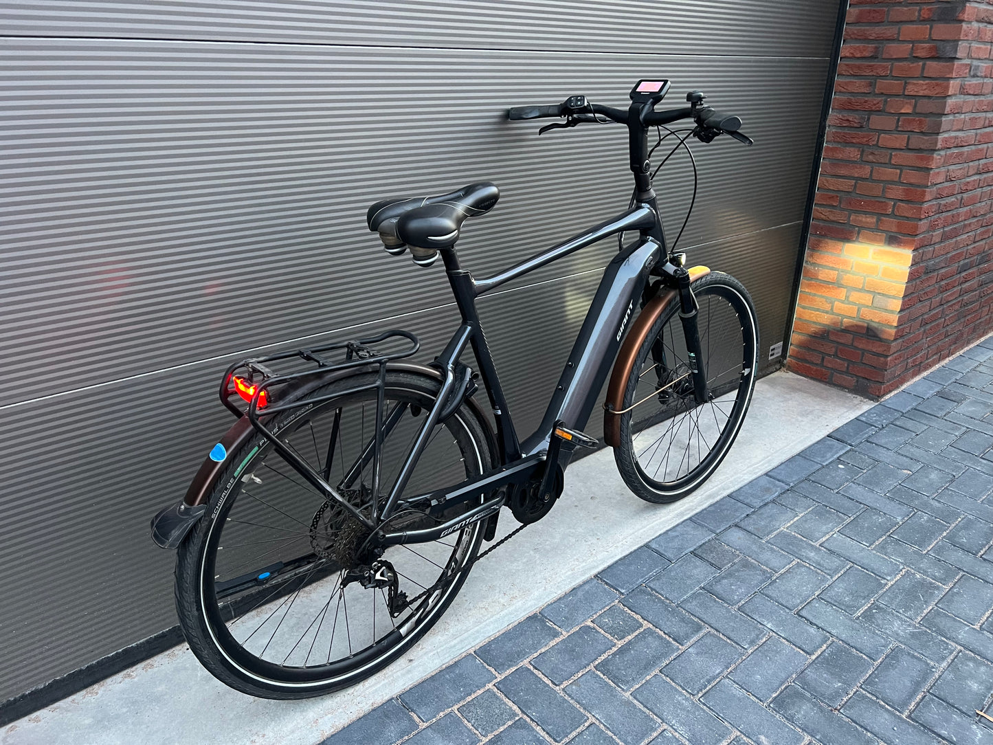 Giant Anytour E+