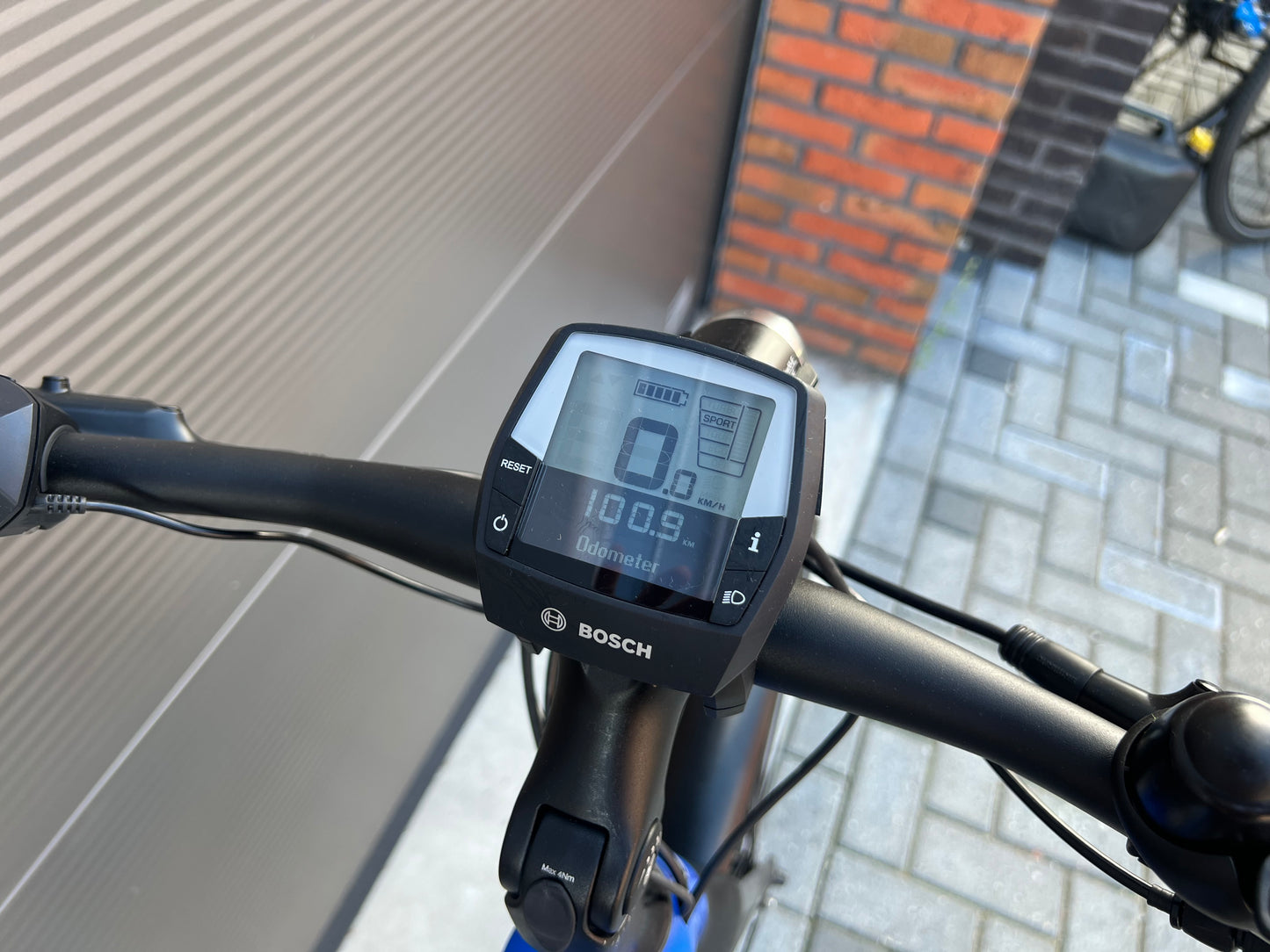 Gazelle Ultimate 8+