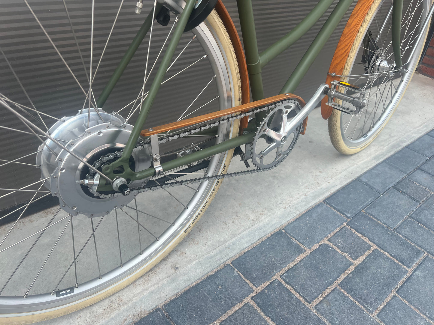 Roetz E-bike | App Zehus