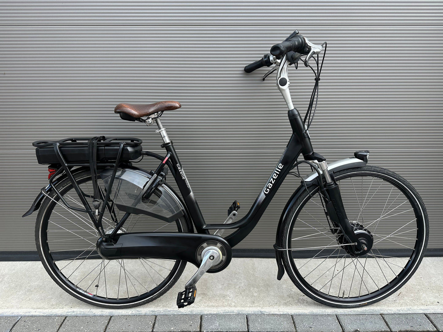 Gazelle Orange c7