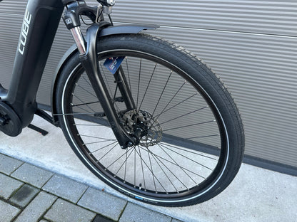 Cube touring Hybrid - NIEUW